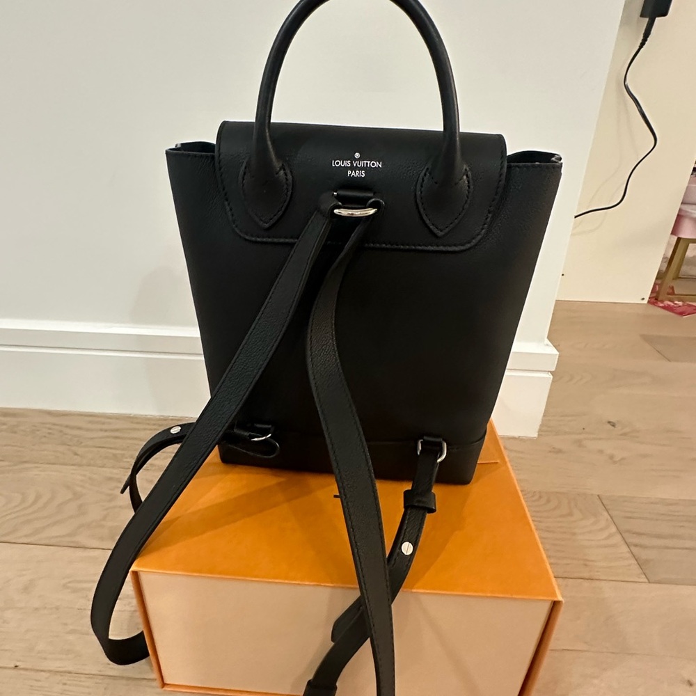 Louis Vuitton Black Leather Top-Handle Backpack - Picture 7 of 9